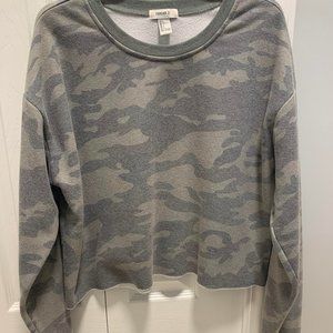 Forever 21 Faded Camo Cropped Crew Neck Sweatshirt